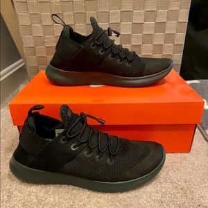 Nike free run shoes women’s